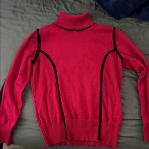 Carmen Marc Valvo Red and Black Turtleneck Sweater